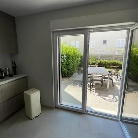 Split- Stobrec Neu Lässig & Stilvoll Apartment *